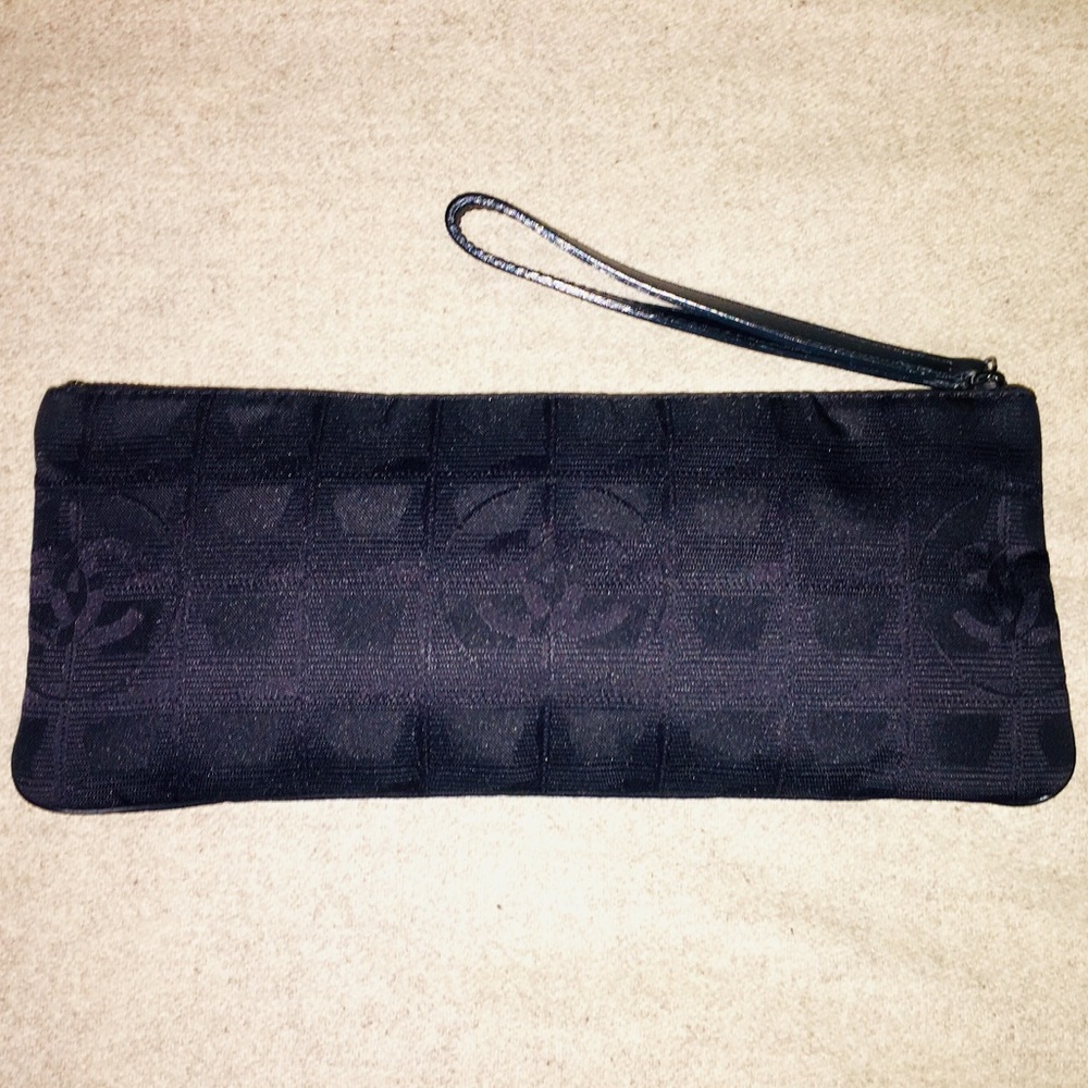 CHANEL Black Travel Line Wristlet, Authentic EUC